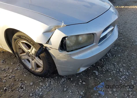 2009 Dodge Charger Sxt z USA, uszkodzony, nr VIN 2B3KA33V69H598989